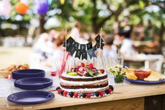 9 In. Navy Plastic Plates | 50 Count