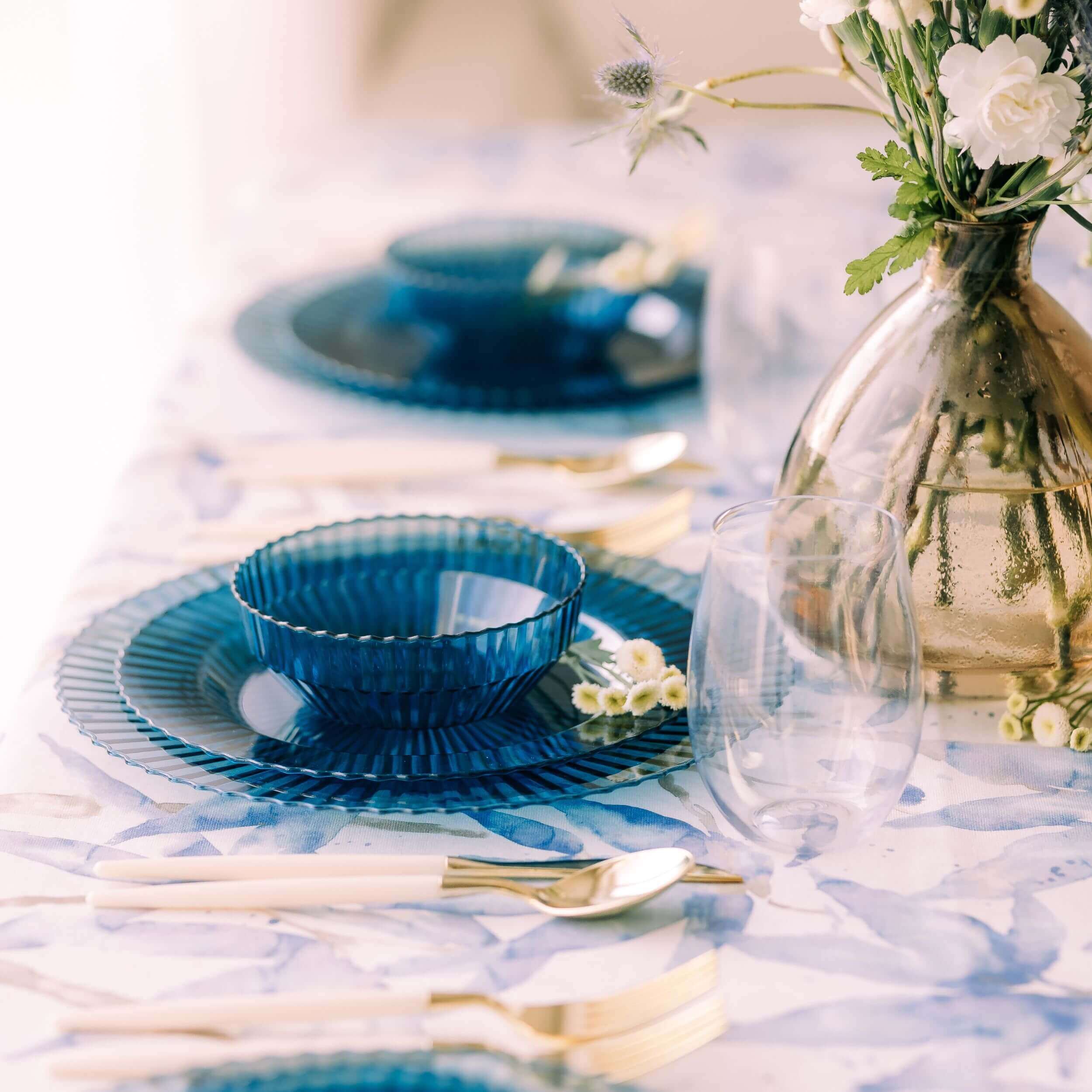 11 In. Sapphire Gemstone Plastic Plates | 120 Count