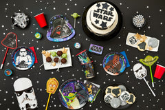 Star Wars Galaxy of Adventures 7" Round Dessert Plates - 8 Count