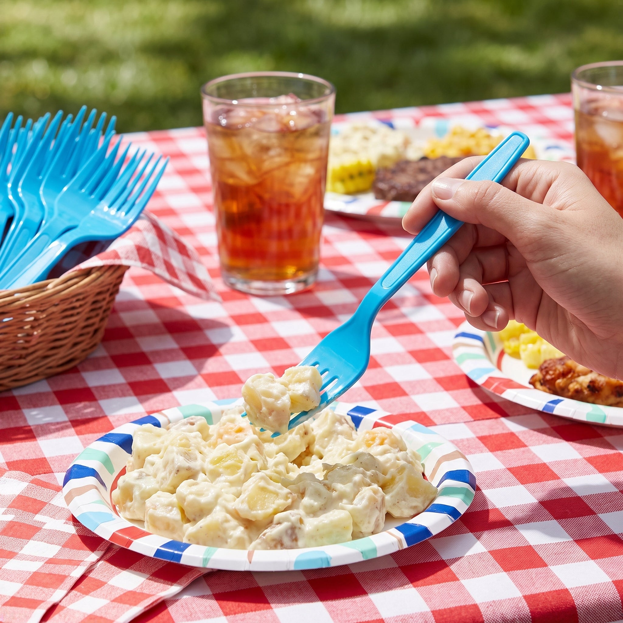 Caribbean Blue Plastic Forks - 7.5 in. - 20 Pack