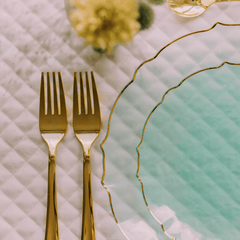 7.5 In. Mint/Gold Petal Plates | 120 Count
