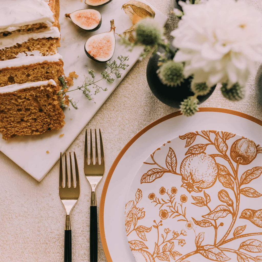 8 In. Rimonim Design Plastic Plates | 10 Count