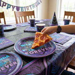 Marvel Black Panther "Wakanda Forever" 9" Round Paper Plates - 8 Pack