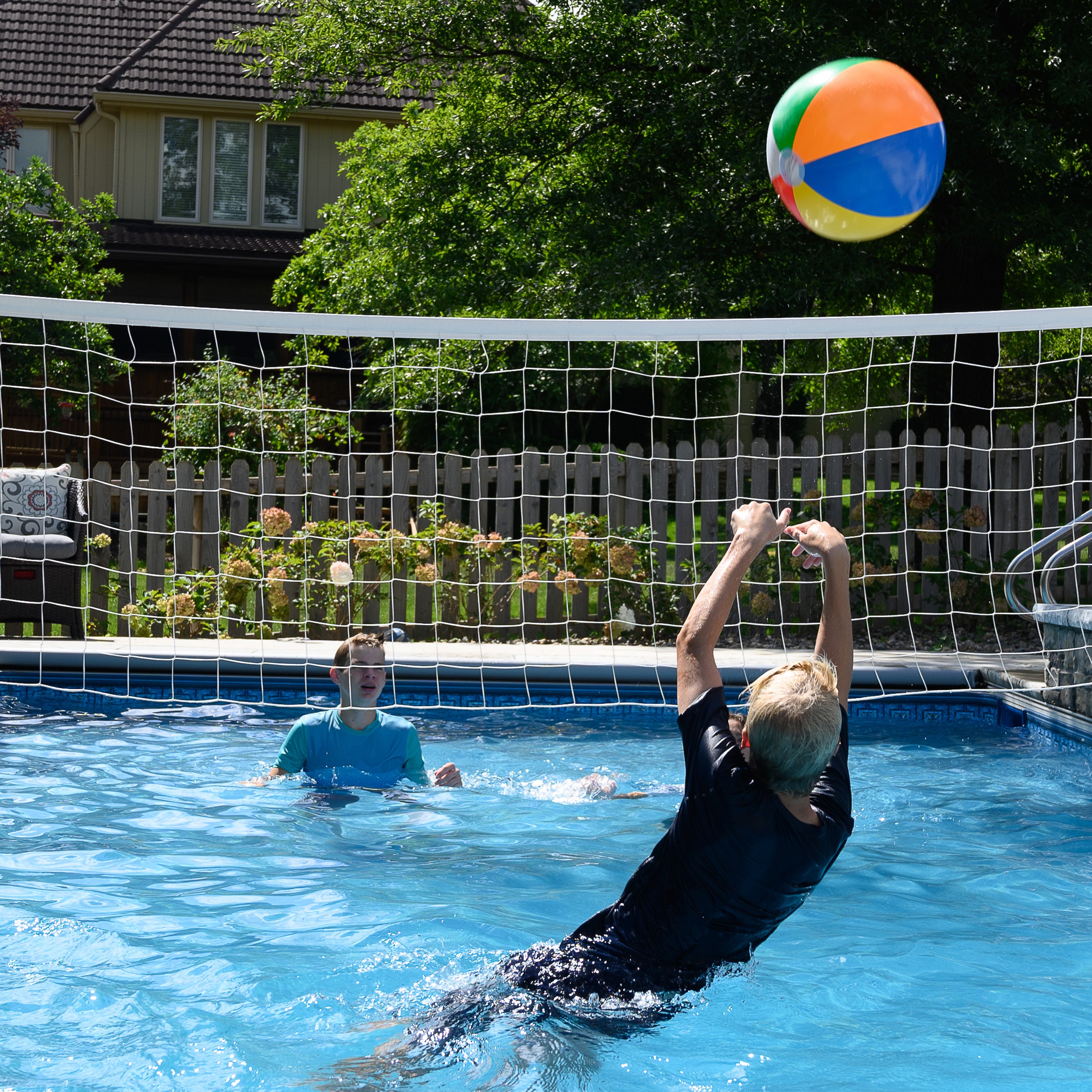 Beachball Inflates/20 In/14 In Diam - 12 Count