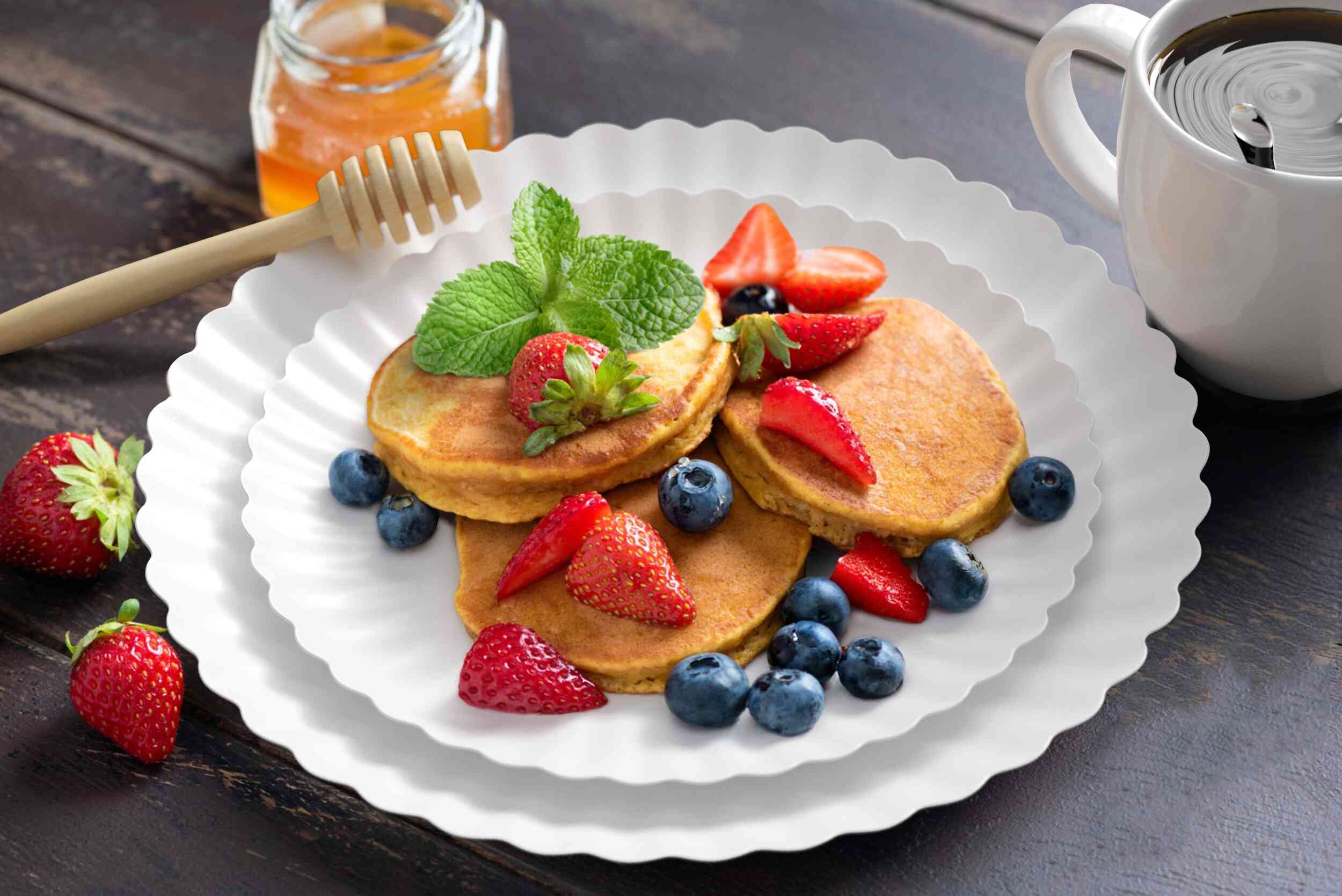 Scalloped Paper Plate Combo 20/20 - Snow