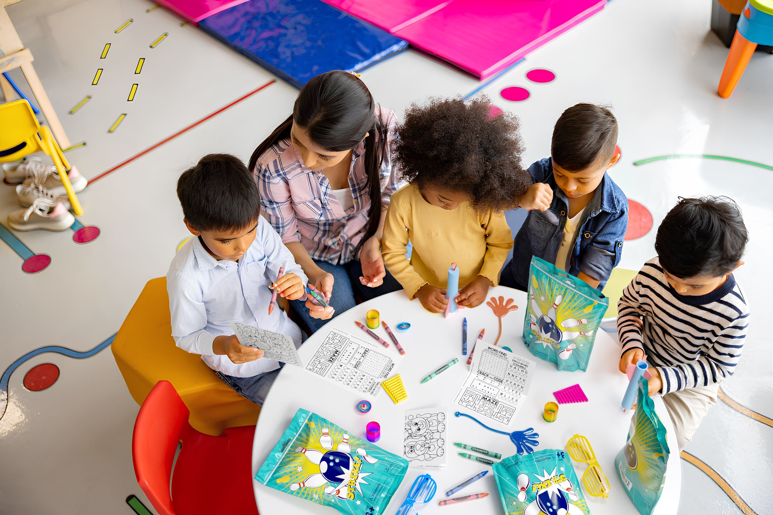 8 Piece Goody Bag - Bowling Theme | 10 Count