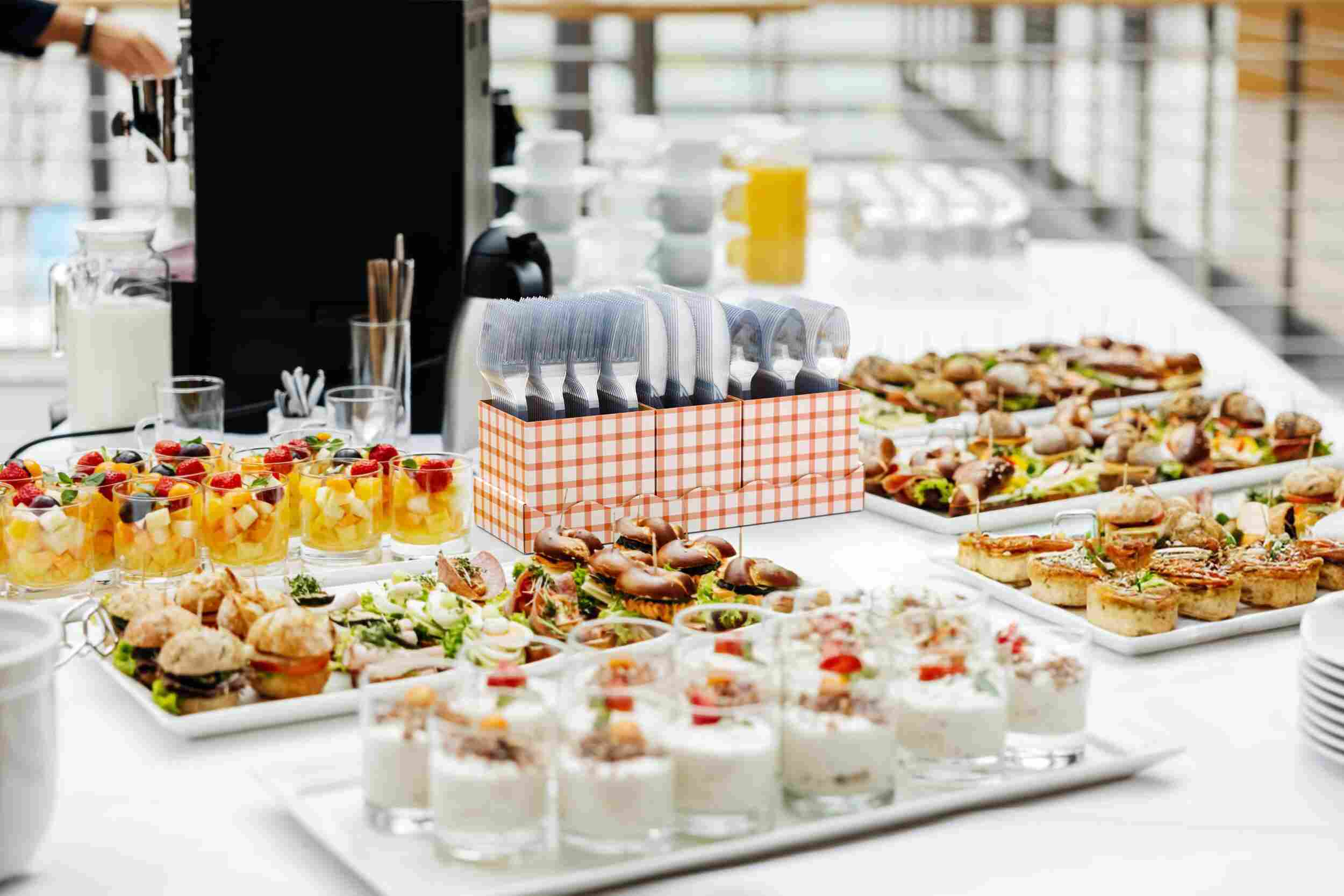 Clear Cutlery Caddy Combo - Gingham