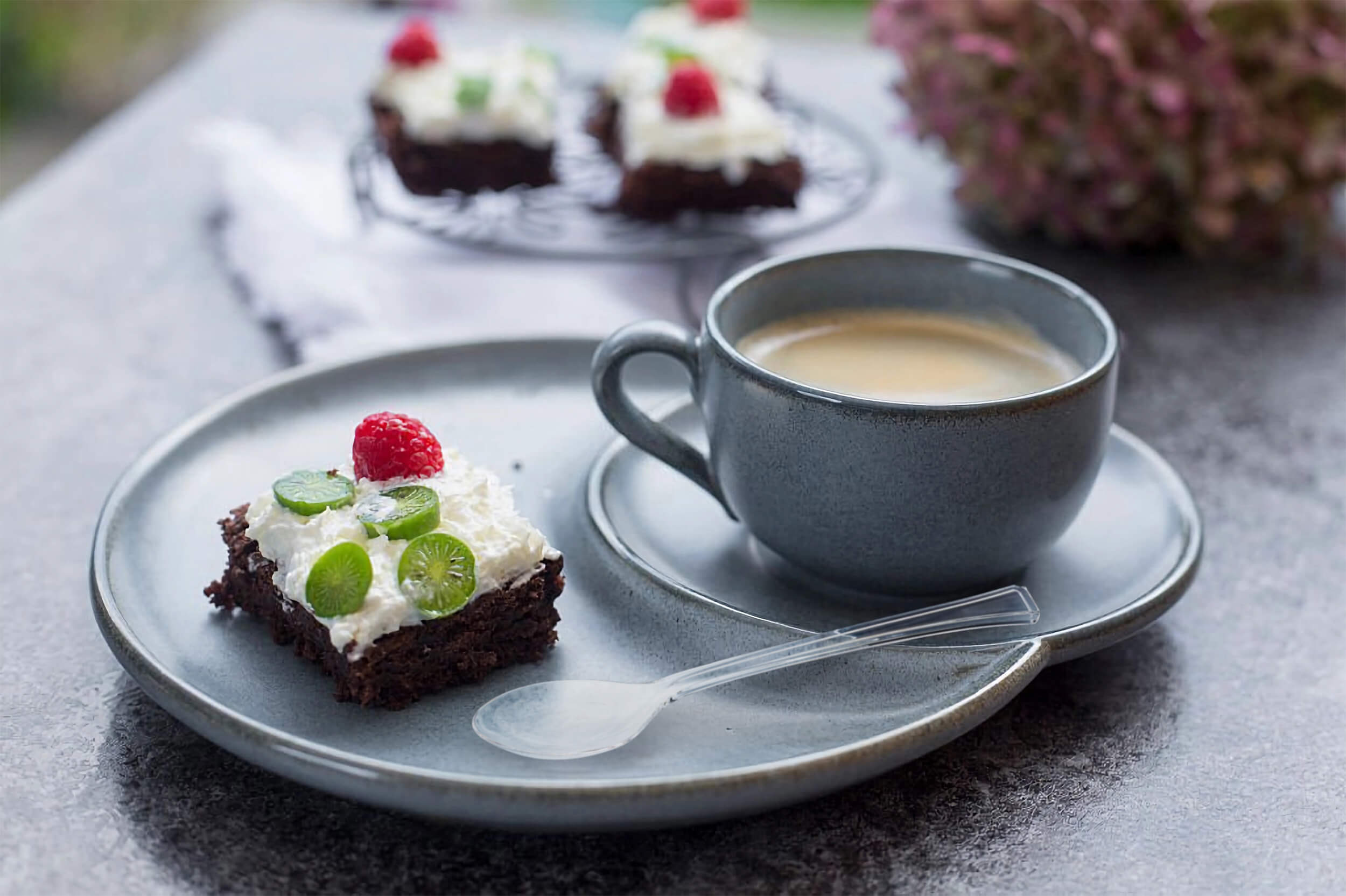 Exquisite Clear Plastic Tasting Spoons | 500 Count